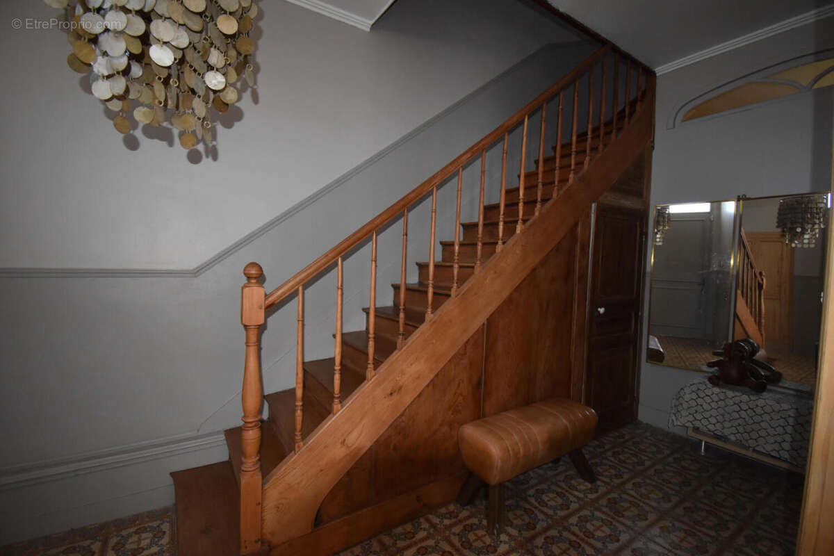 DSC_0003 - Maison à ANGOULEME