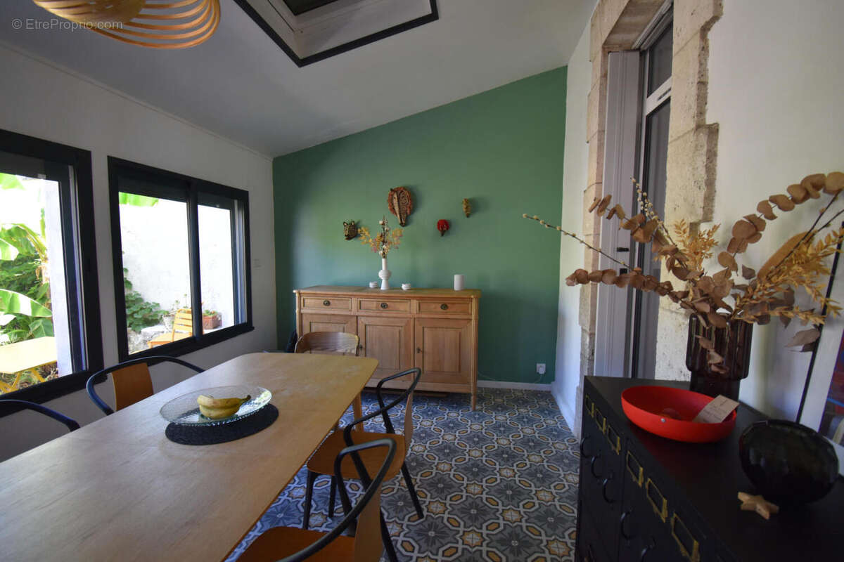 DSC_0011 - Maison à ANGOULEME