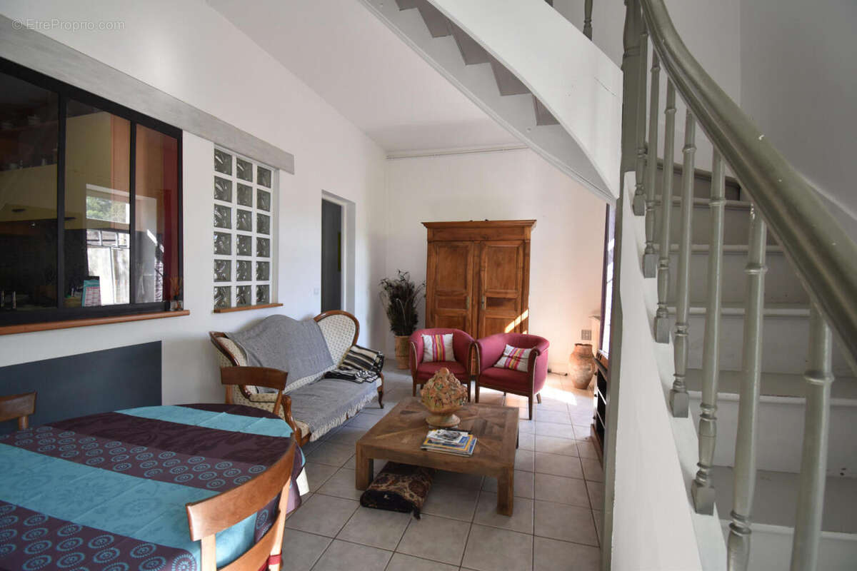 DSC_0010 - Maison à ANGOULEME