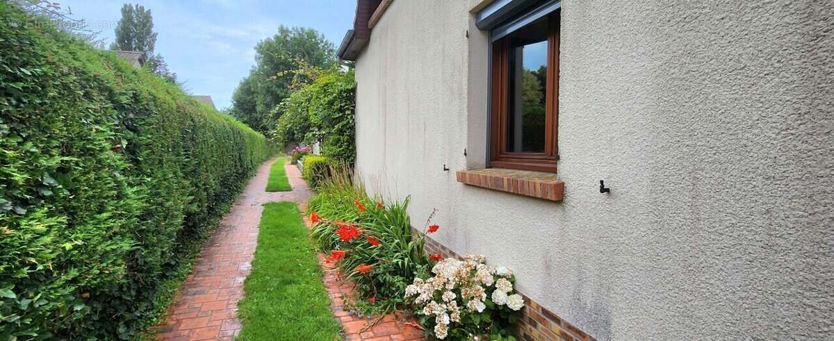 Maison à SAINT-QUENTIN-AU-BOSC