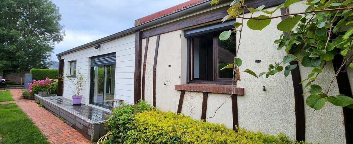 Maison à SAINT-QUENTIN-AU-BOSC