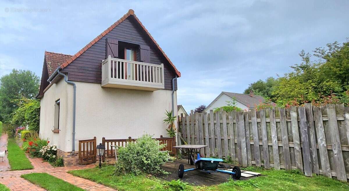 Maison à SAINT-QUENTIN-AU-BOSC