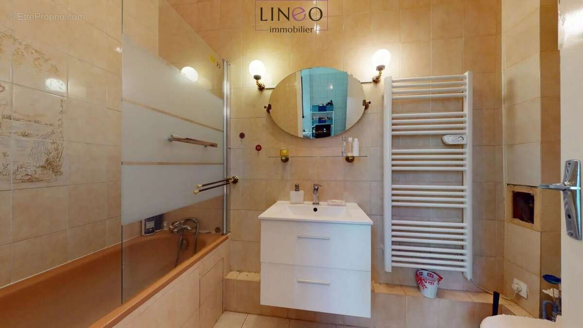 Appartement à CHOISY-LE-ROI