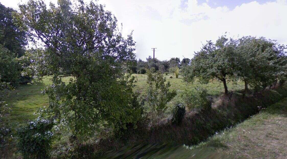 Terrain à L&#039;HERMITAGE