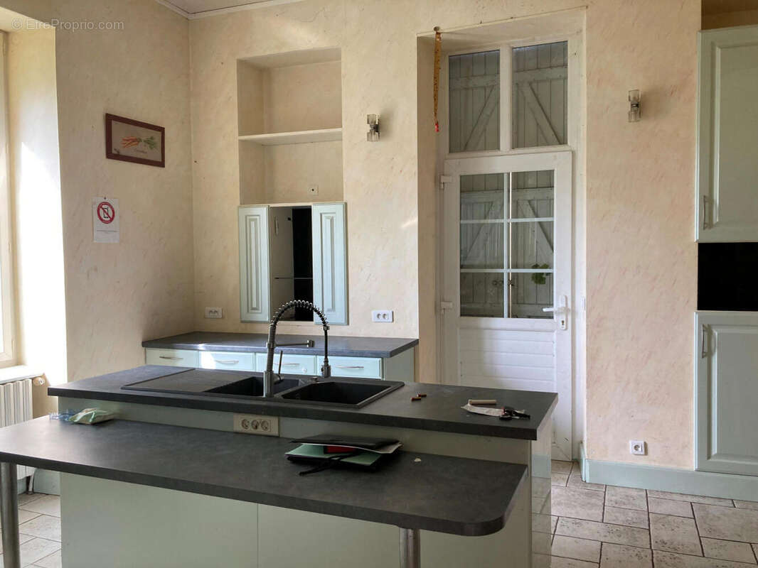 cuisine rdc - Maison à CASTELFRANC