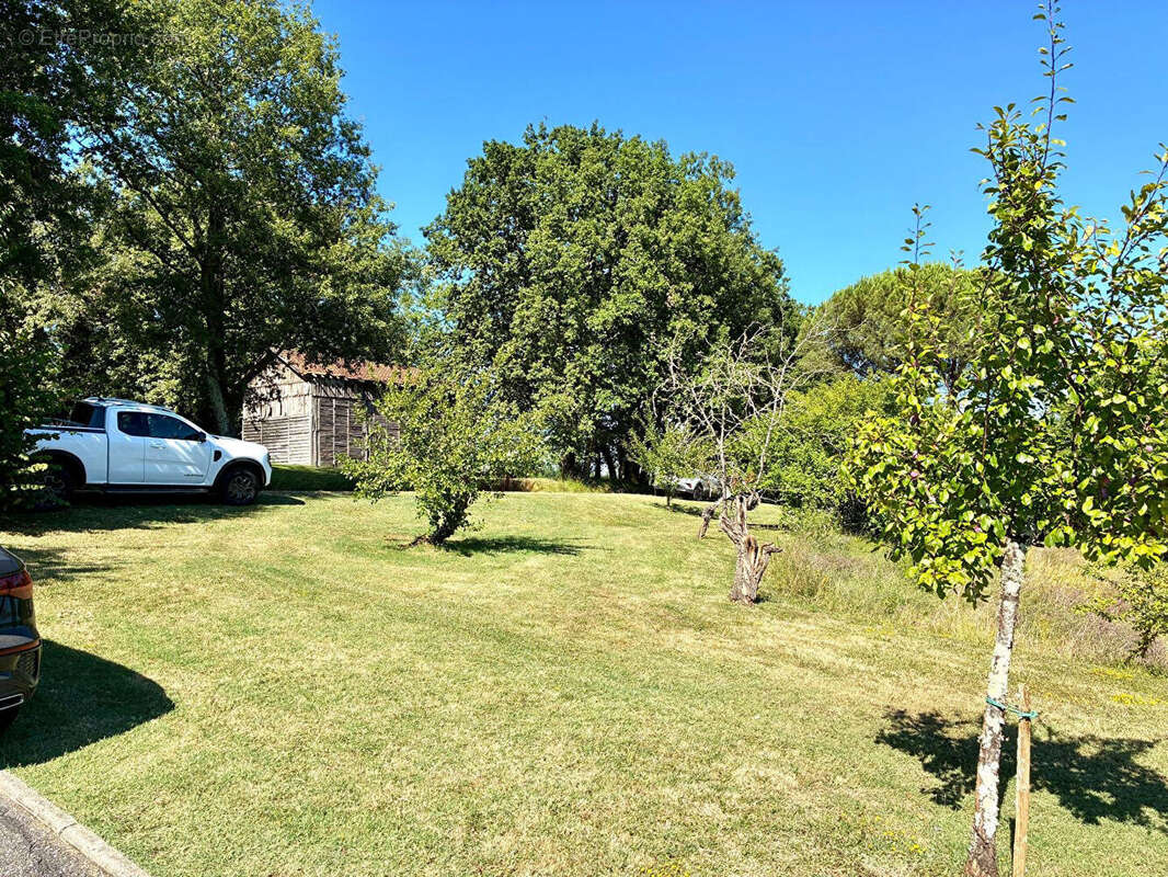 Maison à CASTELNAUD-DE-GRATECAMBE