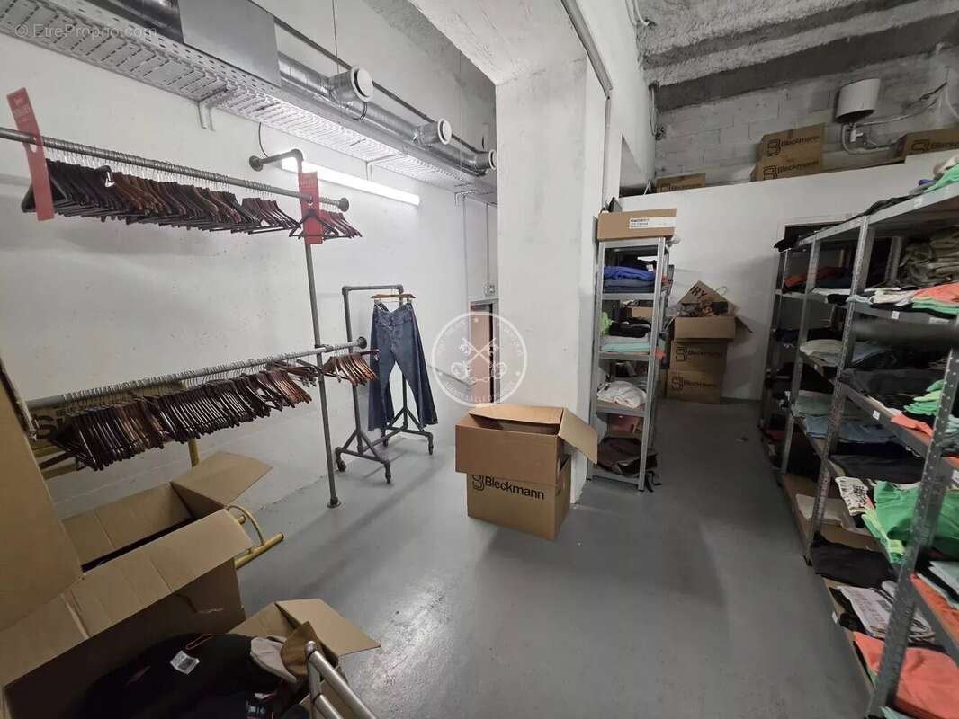 Commerce à SAINT-RAPHAEL