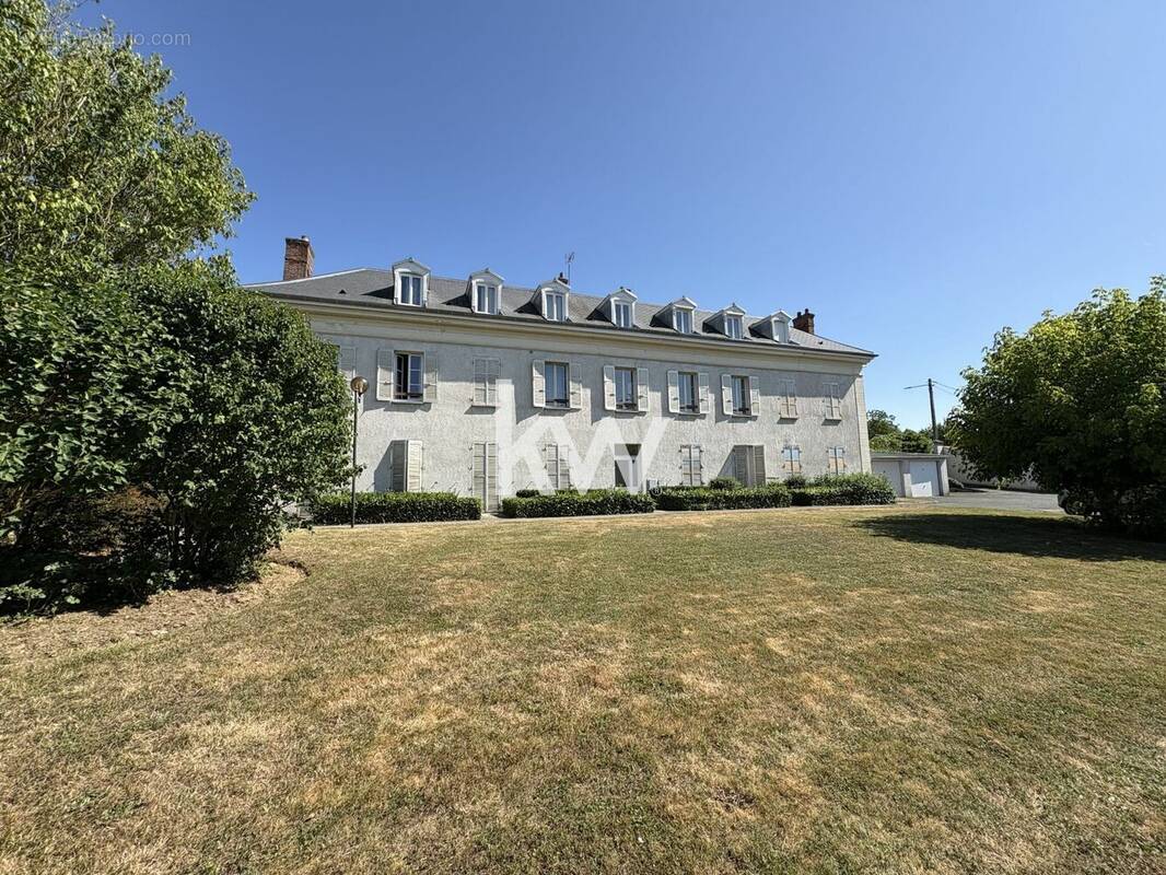 Appartement à MENNECY