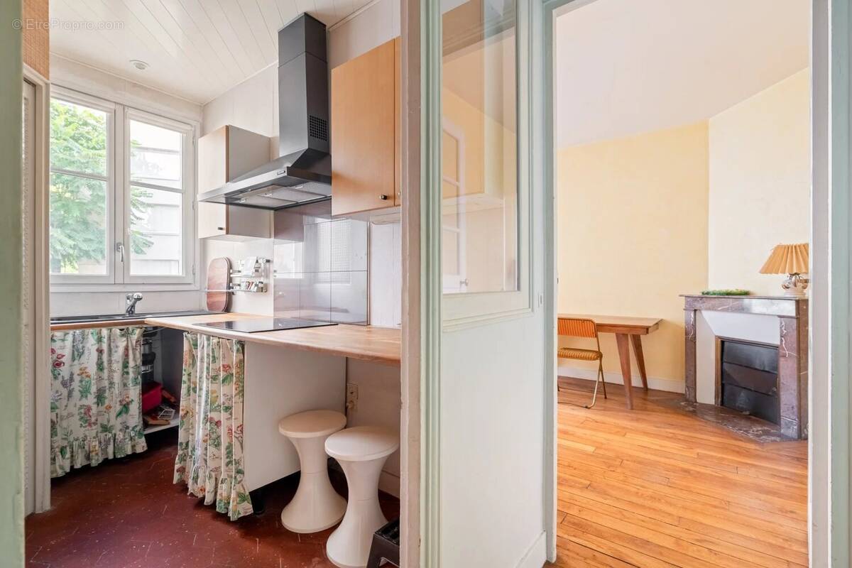 Appartement à LEVALLOIS-PERRET