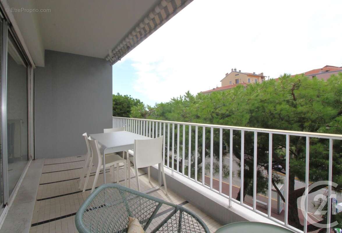 Appartement à MENTON