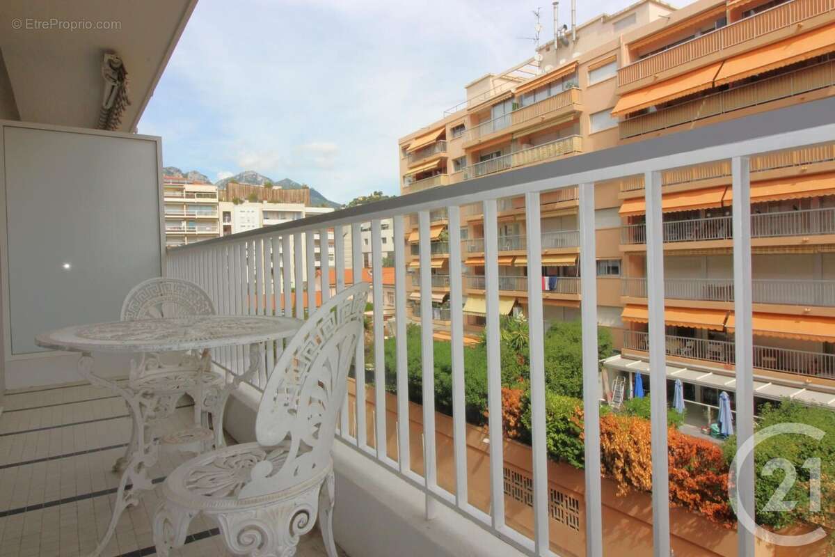 Appartement à MENTON