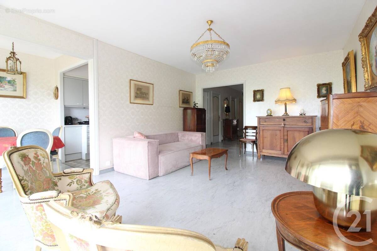 Appartement à MENTON