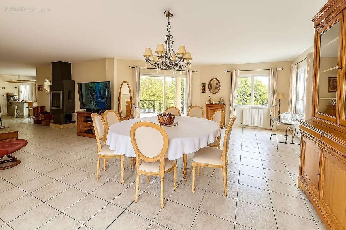 Maison à CASSENEUIL