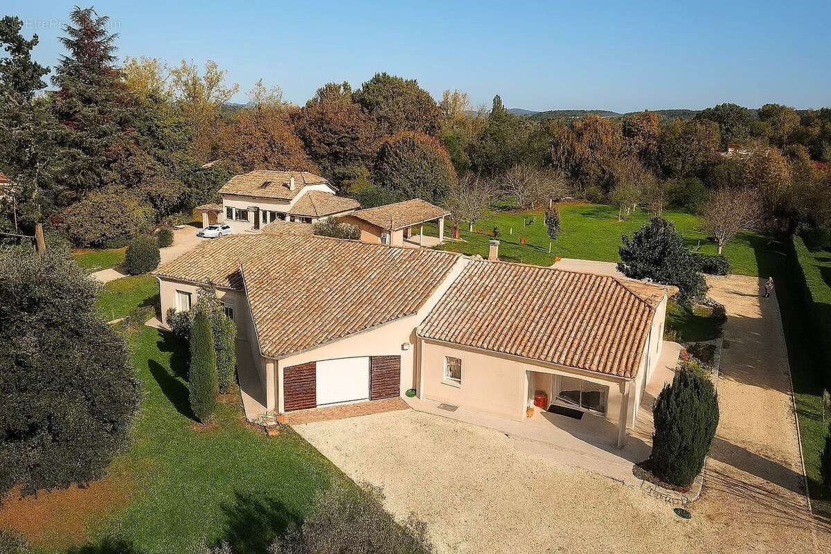 Maison à CASSENEUIL