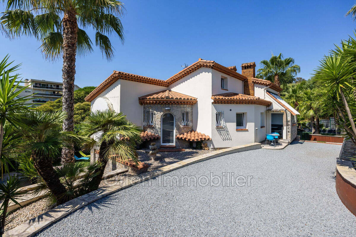 Maison à MANDELIEU-LA-NAPOULE