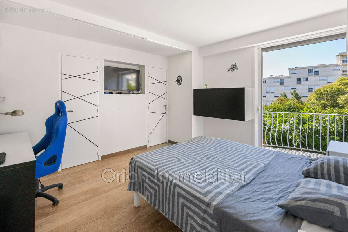 Maison à MANDELIEU-LA-NAPOULE