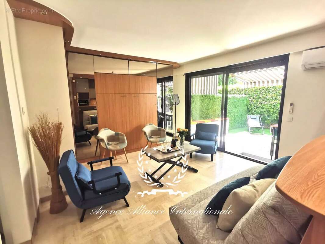 Appartement à CANNES