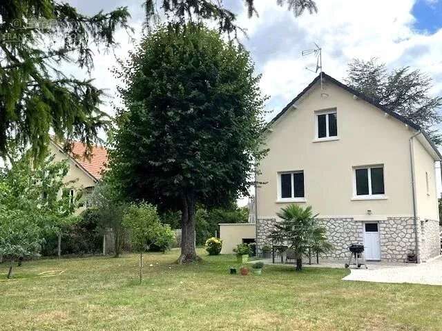 Maison à VILLEMANDEUR