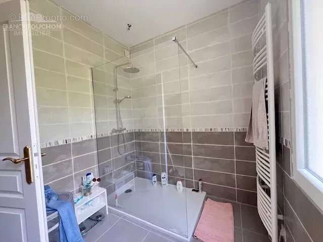 Maison à VILLEMANDEUR