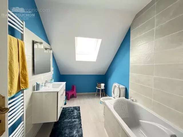 Maison à VILLEMANDEUR