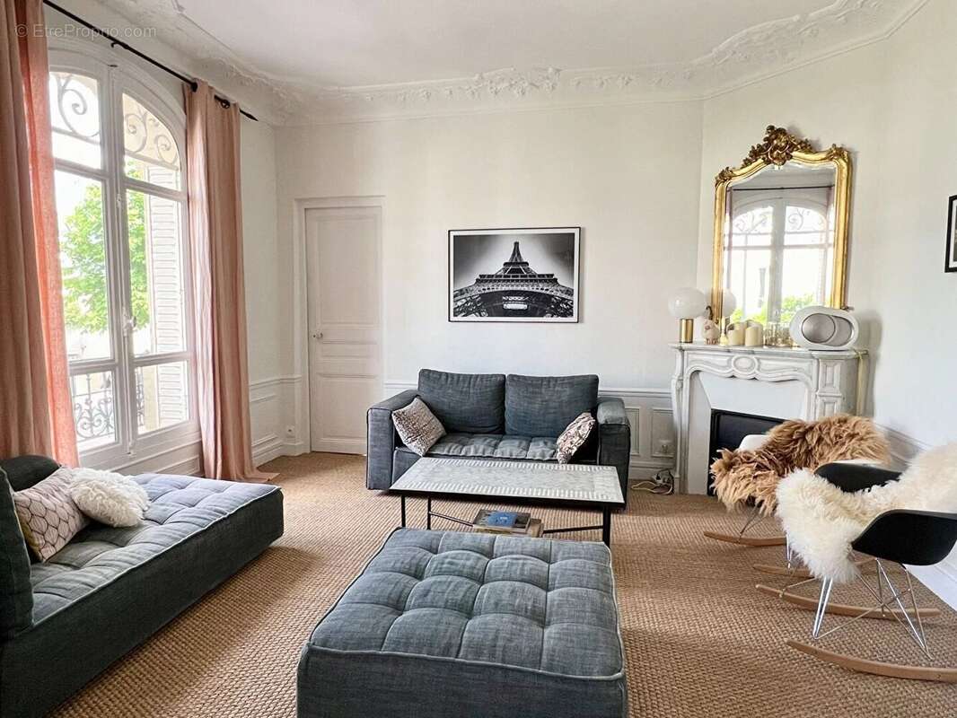 Appartement à BOIS-COLOMBES