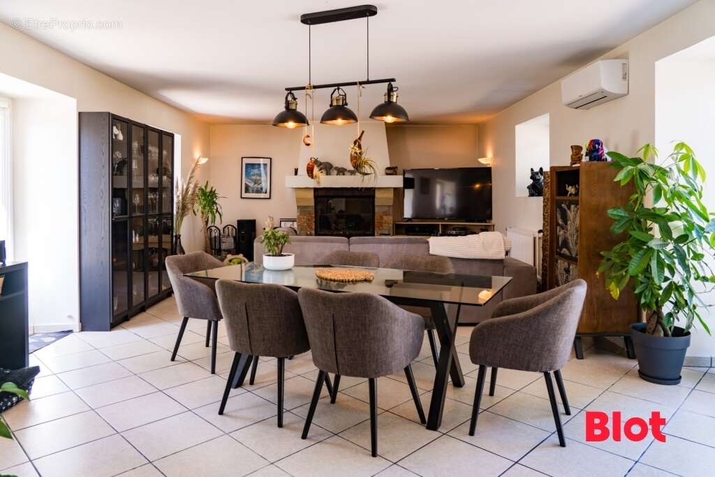 Maison à PONT-SCORFF