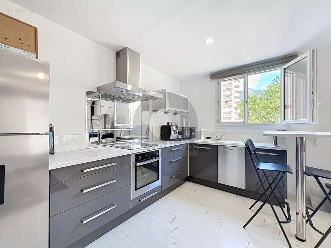 Appartement à MENTON