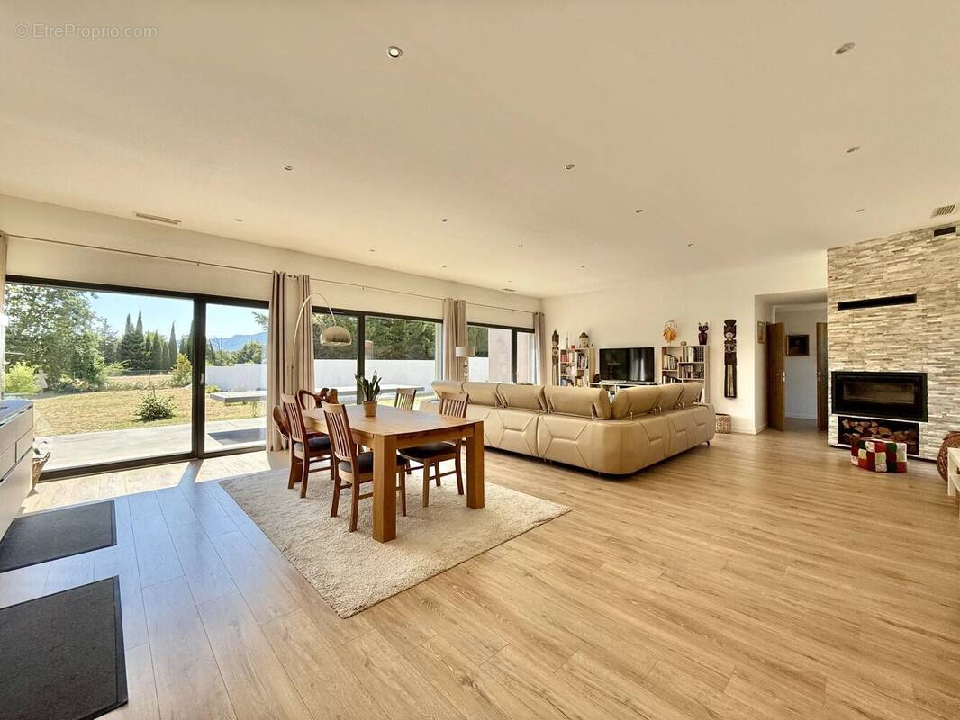 Maison à SAINT-PAUL-DE-FENOUILLET