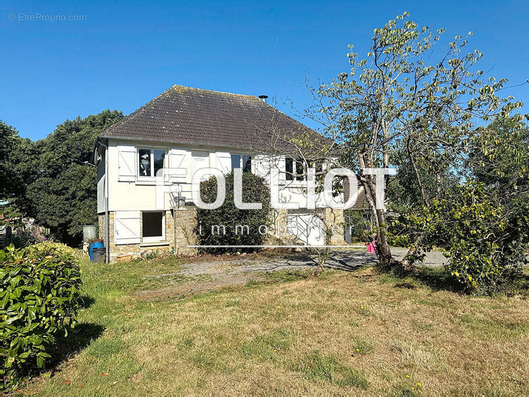 Maison à GOUVILLE-SUR-MER