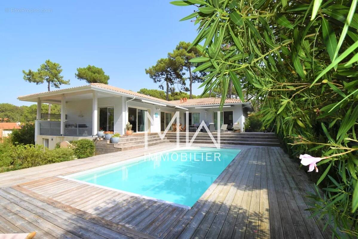 Maison à LEGE-CAP-FERRET