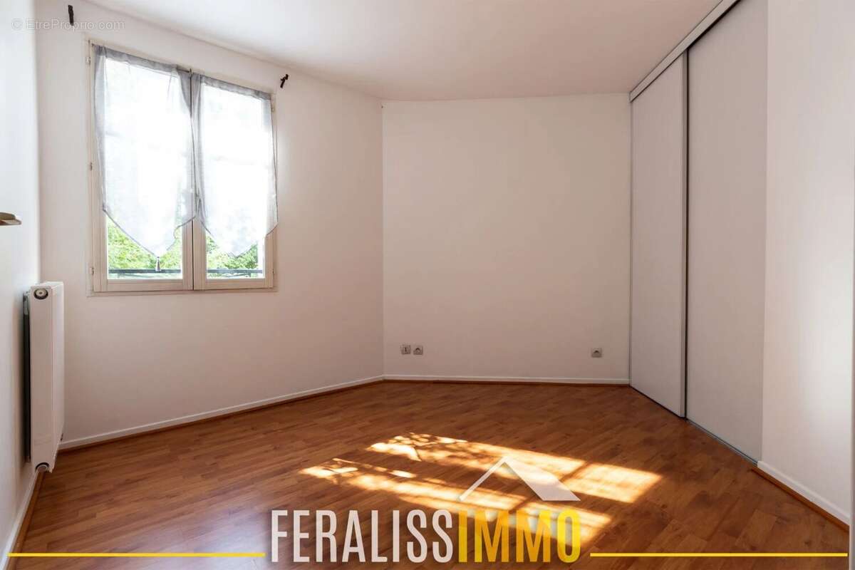 Appartement à COURDIMANCHE
