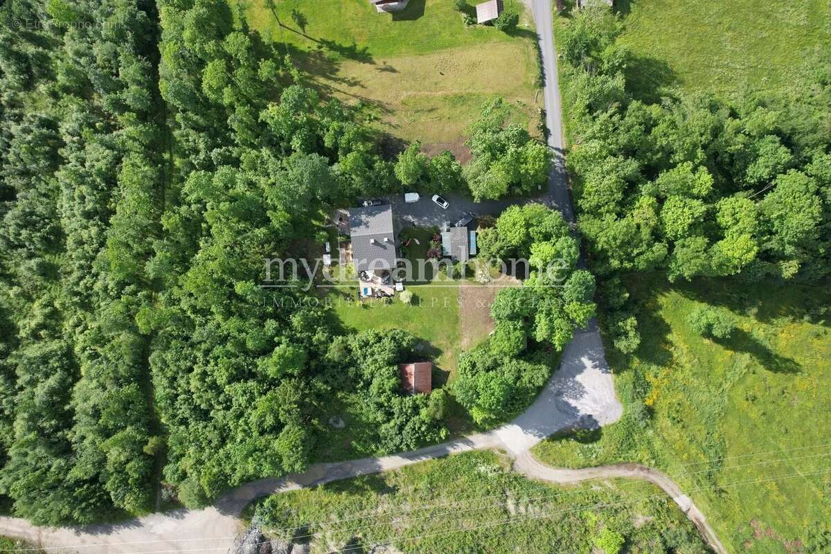 Maison à LES HOUCHES