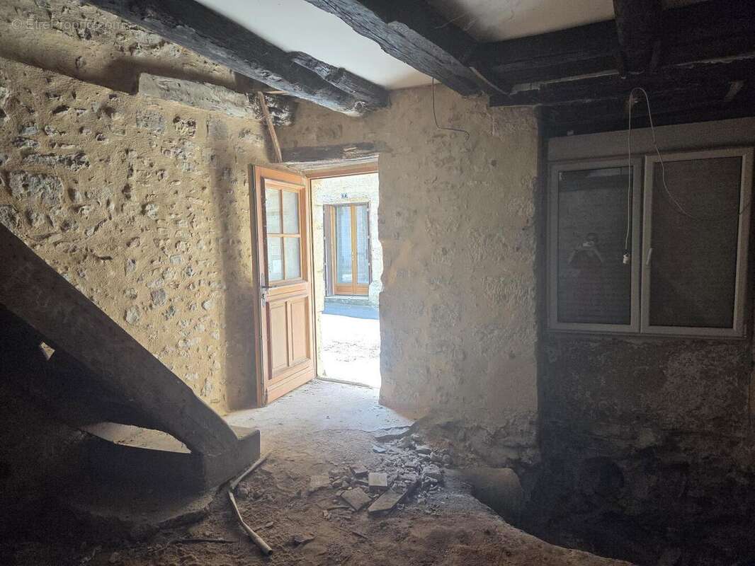 1000010158 - Maison à LE BUGUE