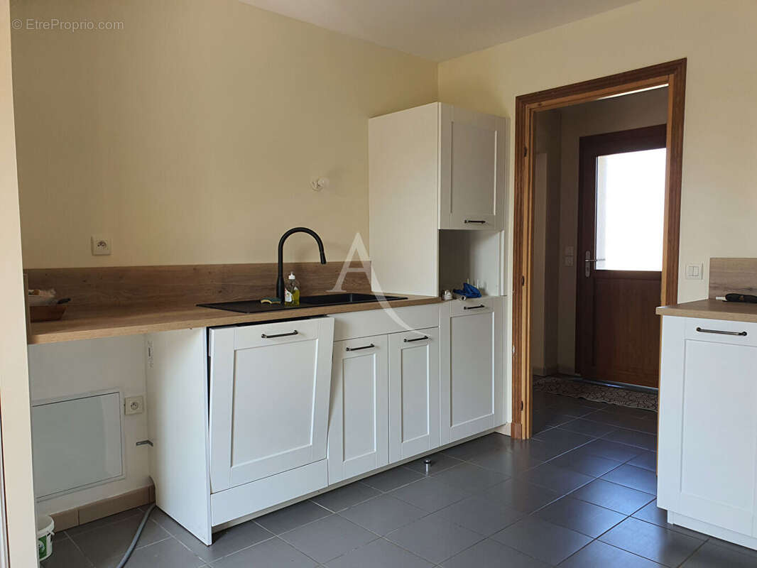 Maison à VILLENTROIS