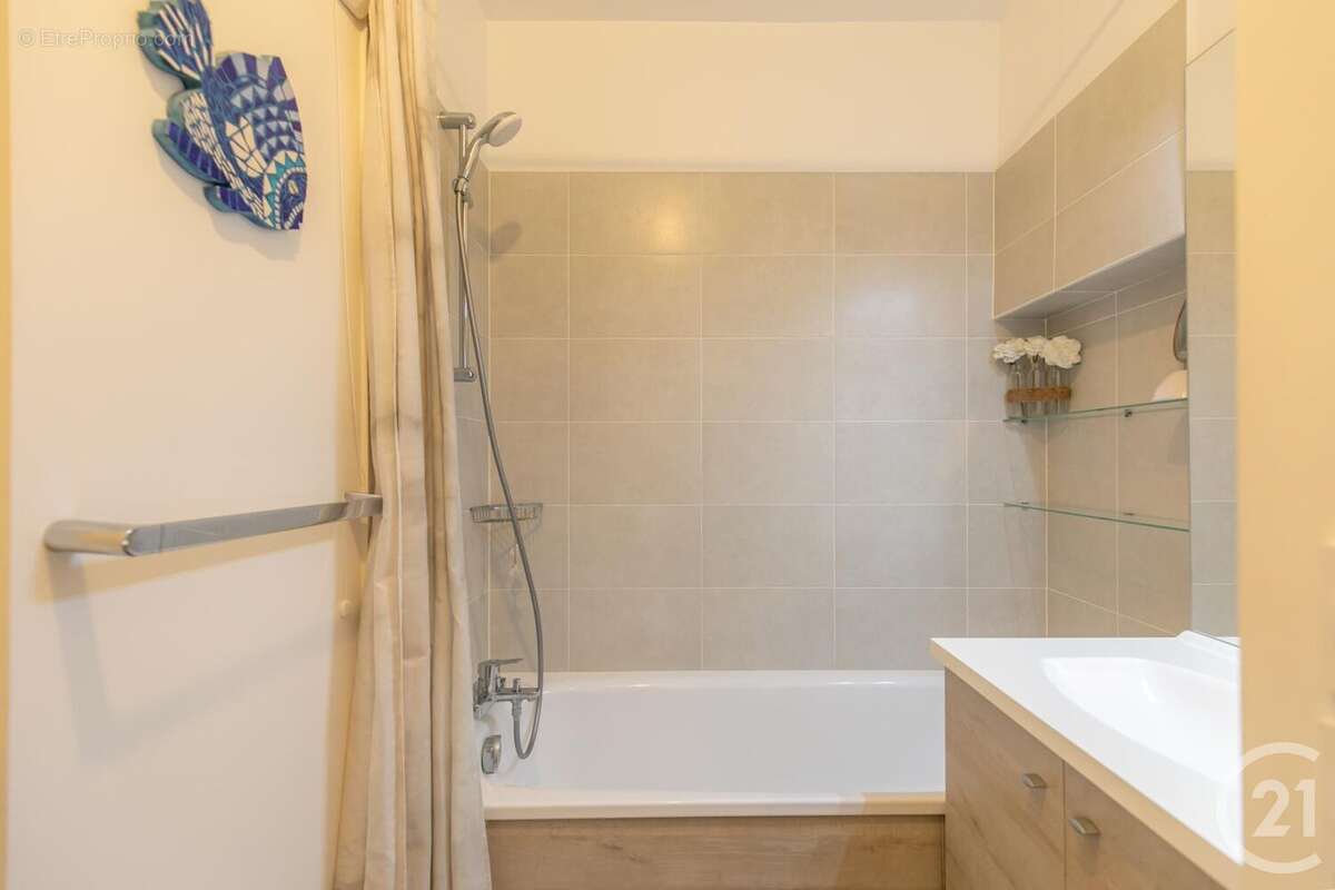 Appartement à CHENNEVIERES-SUR-MARNE