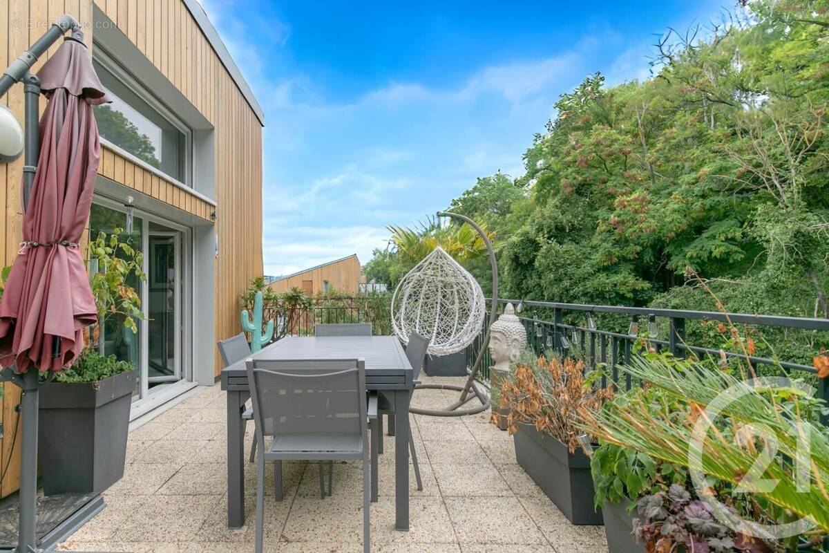 Appartement à CHENNEVIERES-SUR-MARNE