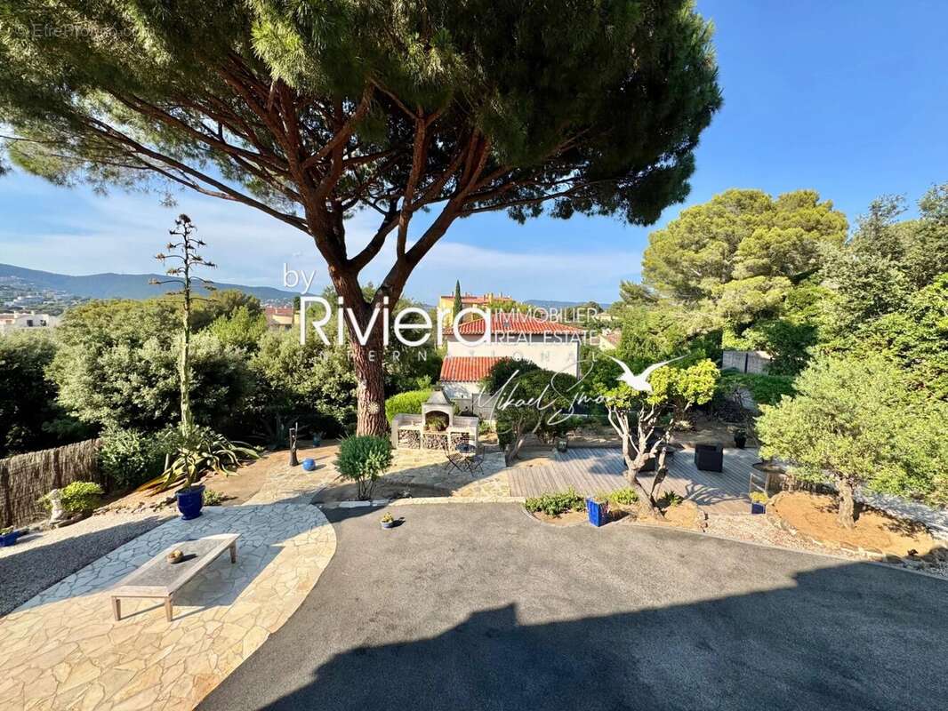 Maison à CAVALAIRE-SUR-MER