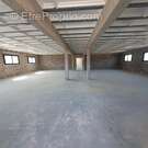 Commerce à SAINT-MITRE-LES-REMPARTS