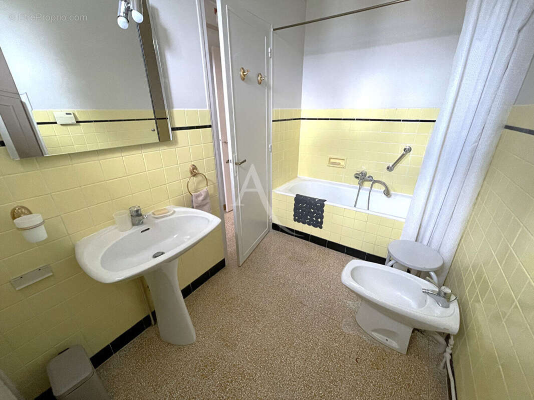 Maison à GRISY-SUISNES