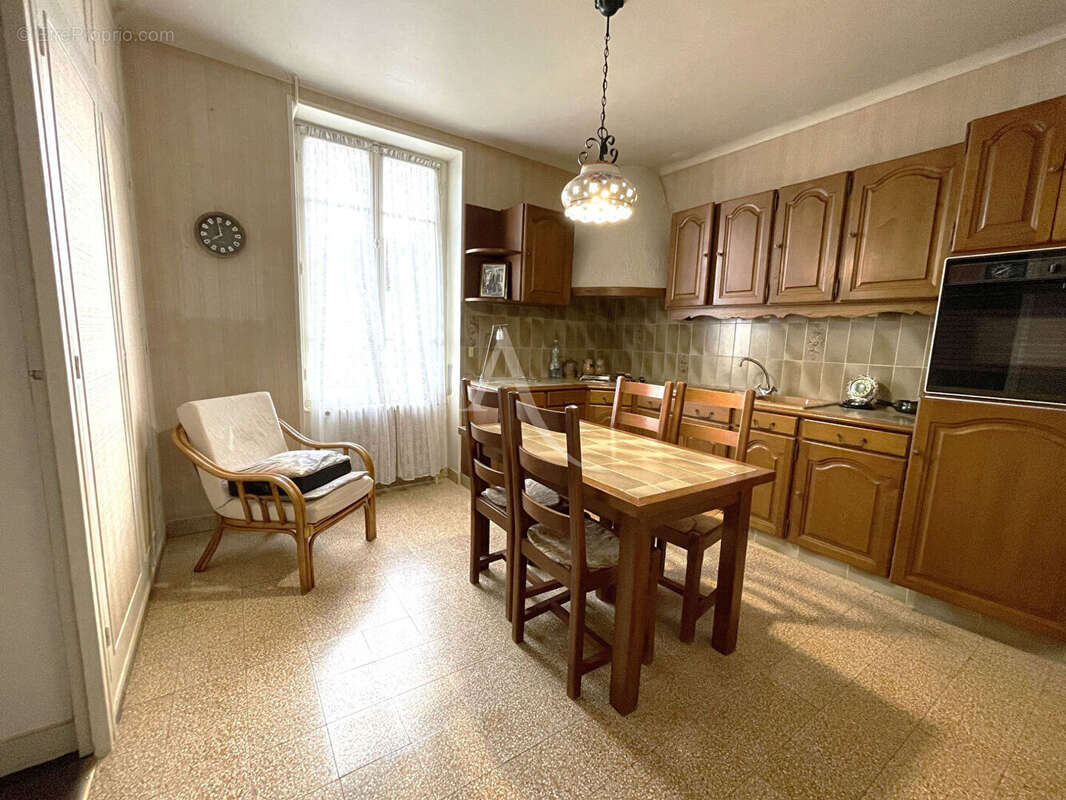 Maison à GRISY-SUISNES