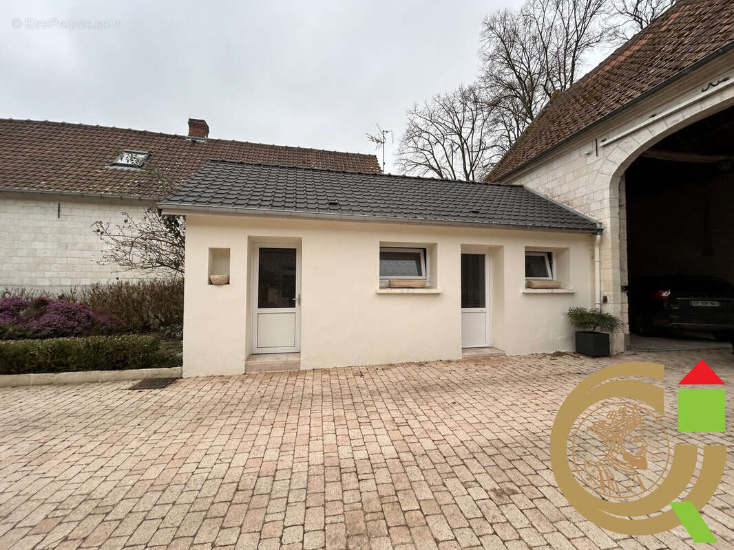 Maison à LATTRE-SAINT-QUENTIN