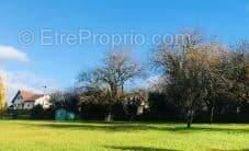 Terrain à ANCHENONCOURT-ET-CHAZEL