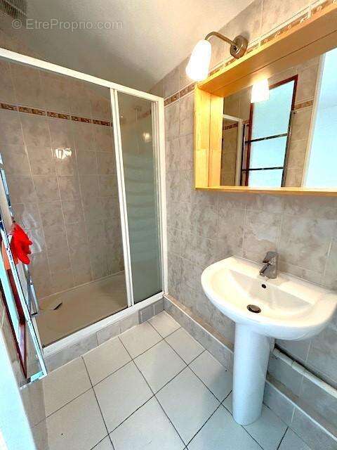   - Maison à RILLIEUX-LA-PAPE