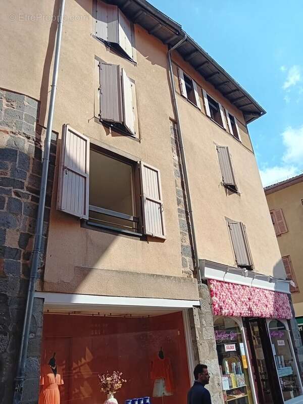 Appartement à AURILLAC