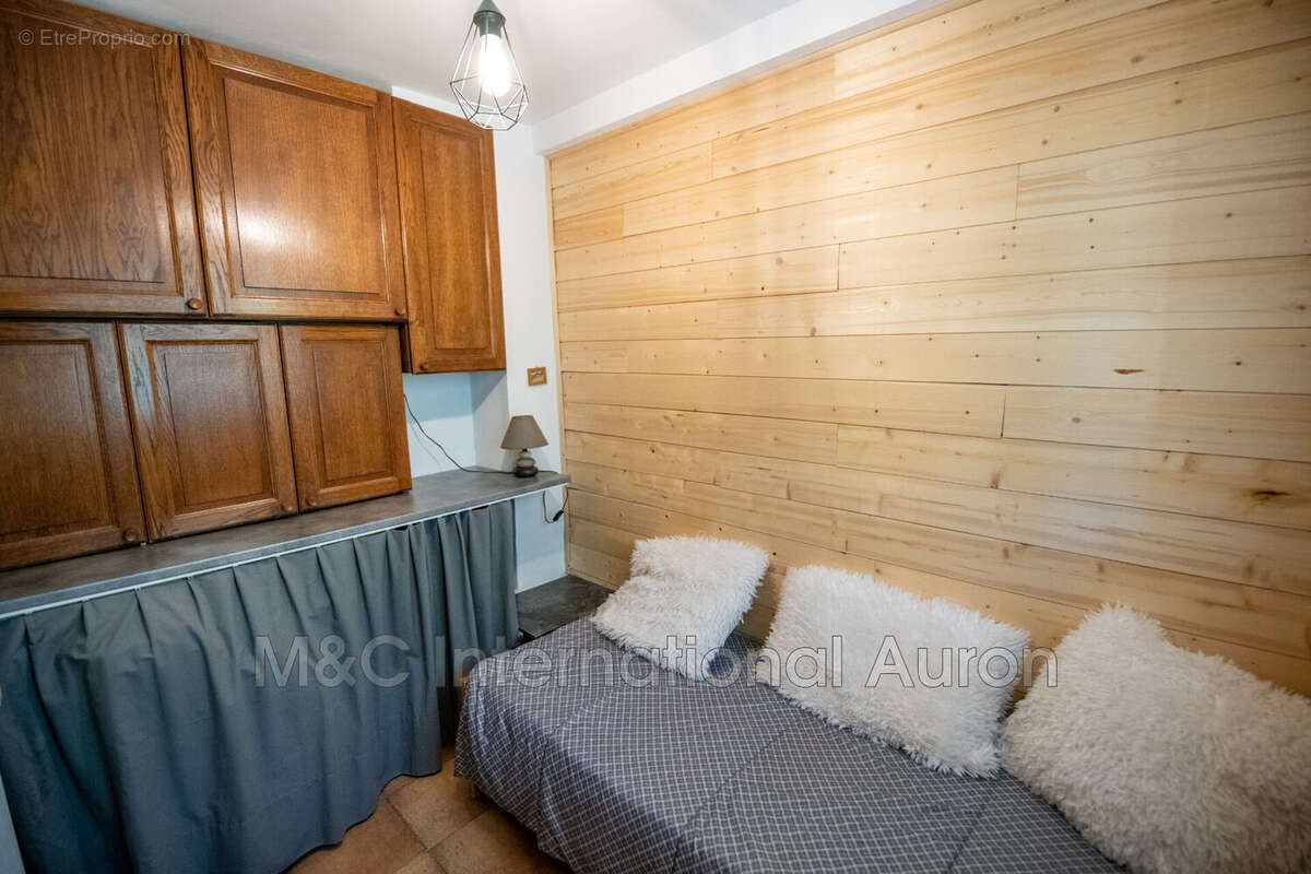 Appartement à SAINT-ETIENNE-DE-TINEE