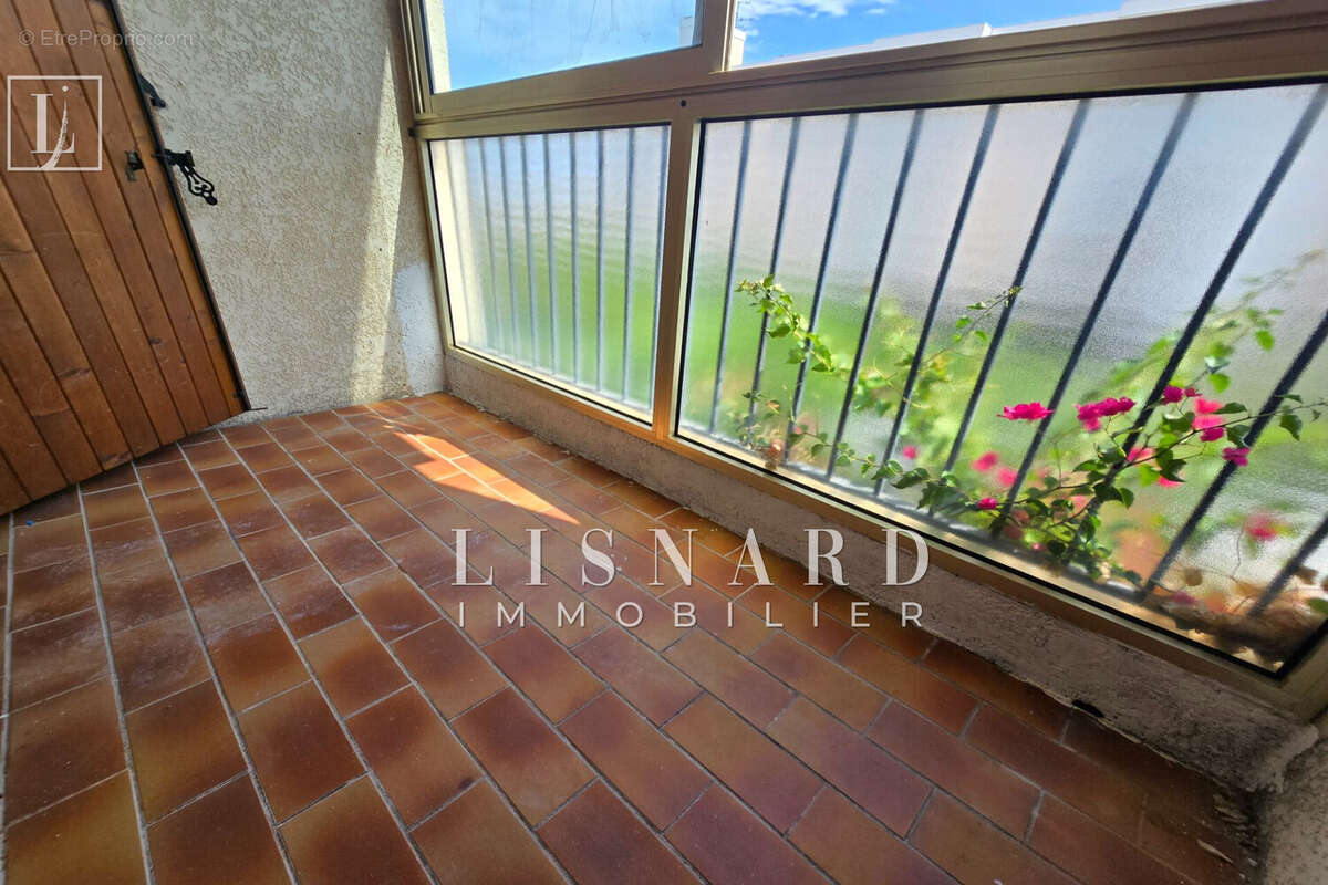 Appartement à FREJUS