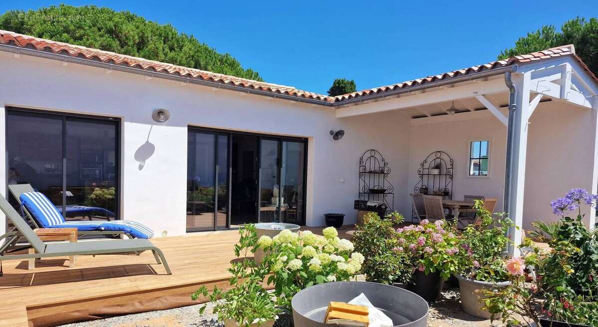 Maison à SAINTE-MARIE-DE-RE