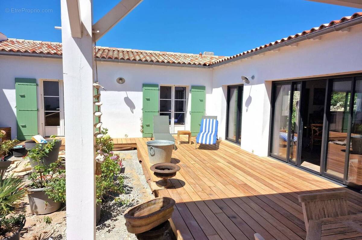 Maison à SAINTE-MARIE-DE-RE