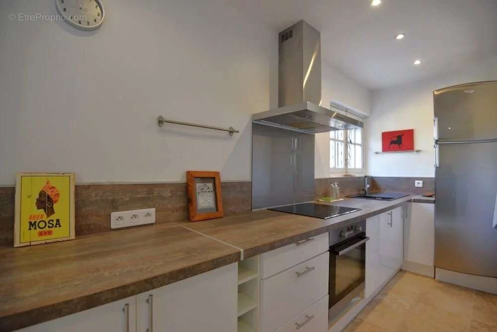 Maison à TOURRETTES