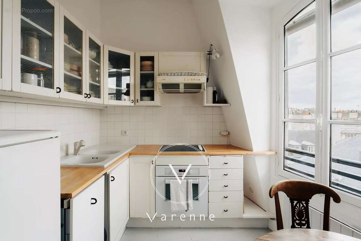 Appartement à PARIS-6E